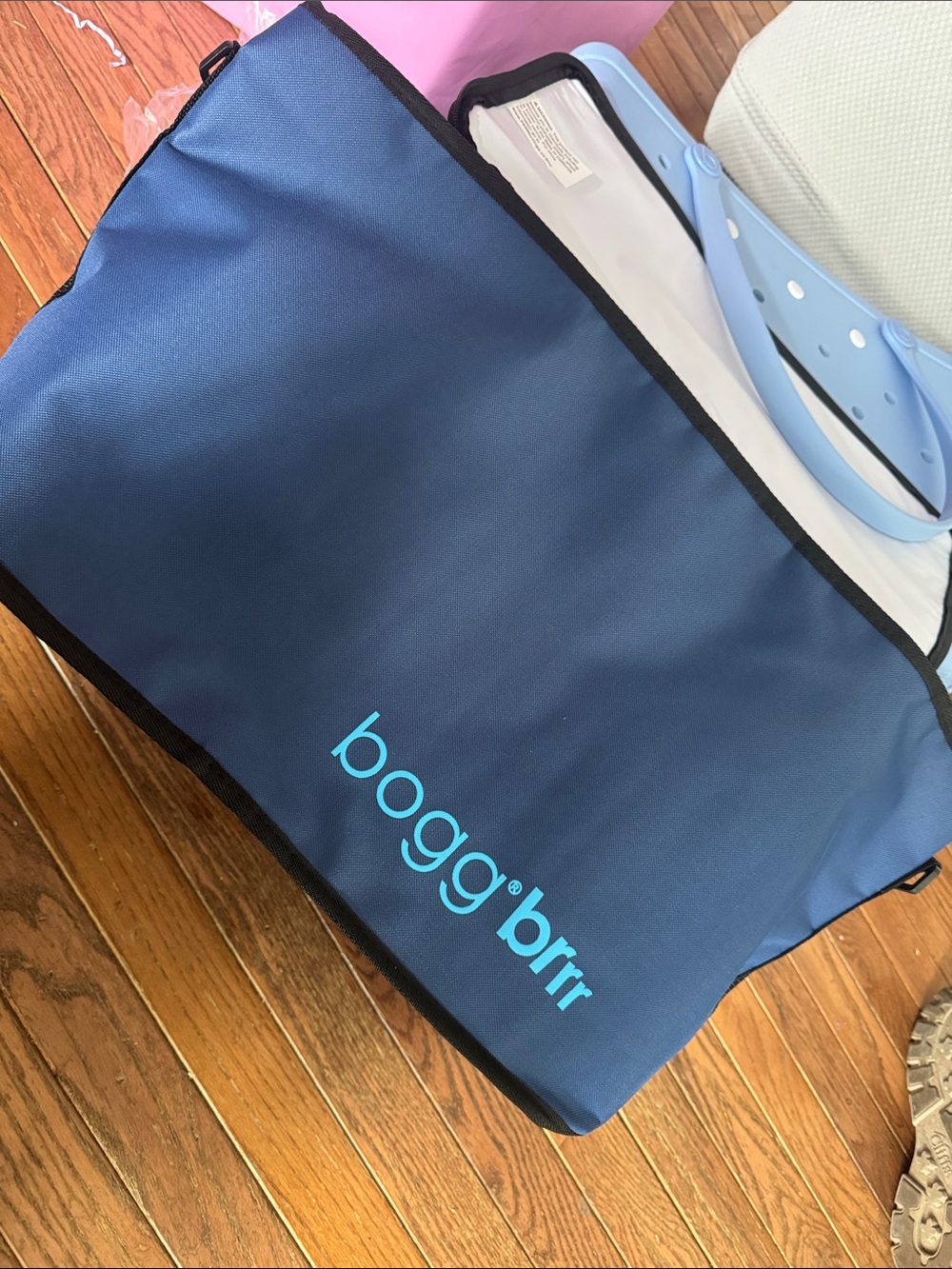 Bogg bag Light Blue Tote with Cooler Bag and Red Cup Set NWT - Picture 2 of 3
